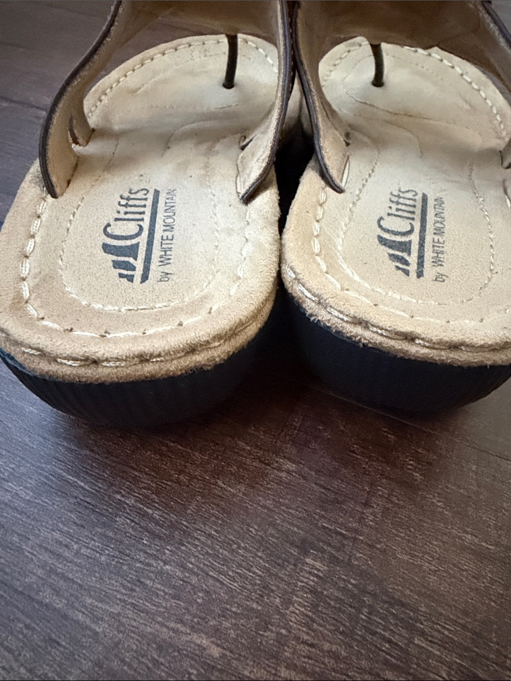 Cliffs by White Mountain sandals - Picture 5 of 8